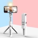 Light-Filling Selfie Stick